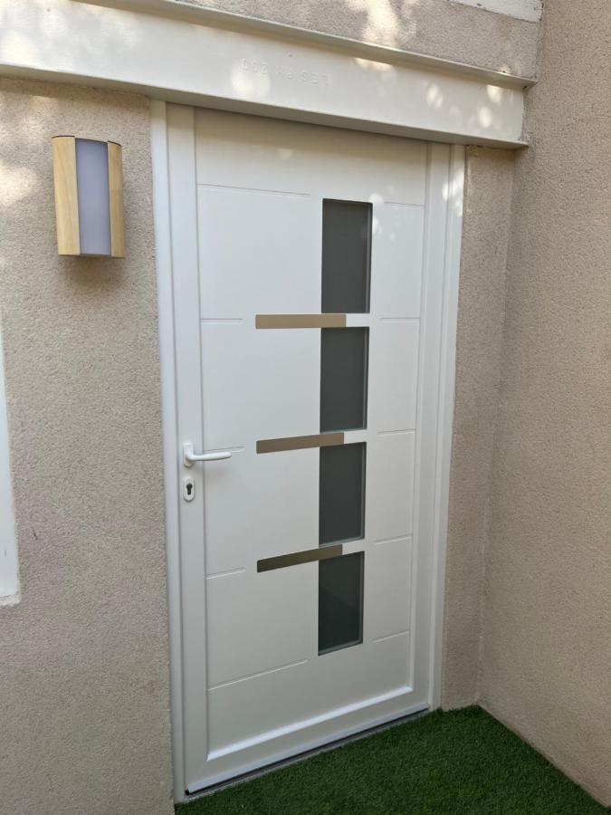 Le Nid Du Cygne Aparthotel Le Blanc Buitenkant foto